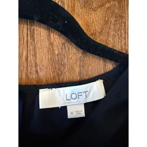Loft cotton blue Swiss dot ruffle sleeve top size M - Image 5