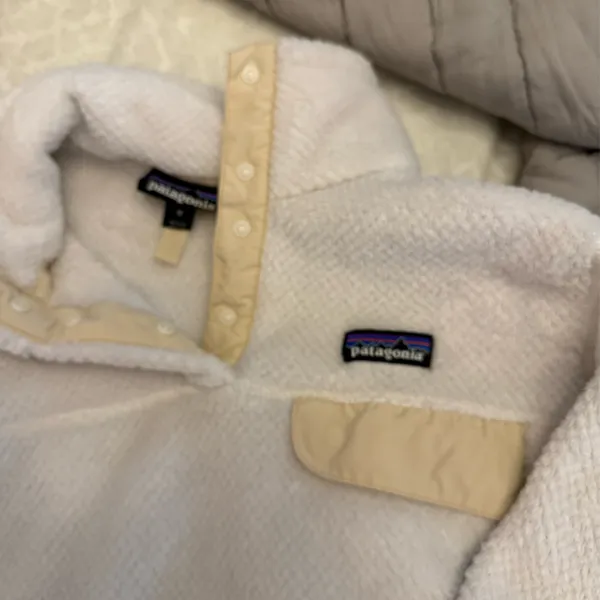 Patagonia Cream Quarter Button up pullover - Image 3