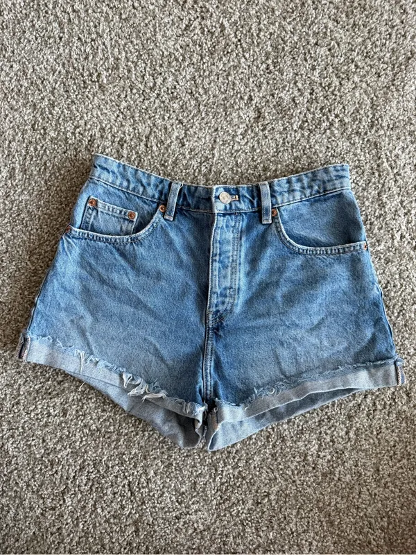 Zara Classic Blue Denim Folded Hem Shorts - Image 2