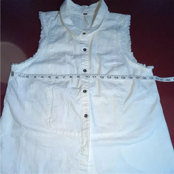 Free People Vest m button Down Fringe Boho Natural Top Linen tunic Lagenlook - Image 2