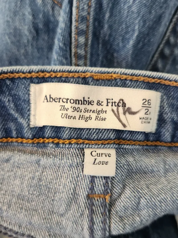 Abercrombie & Fitch Medium Wash 90s Straight Ultra High Rise Jeans Size 26/2 - Image 9