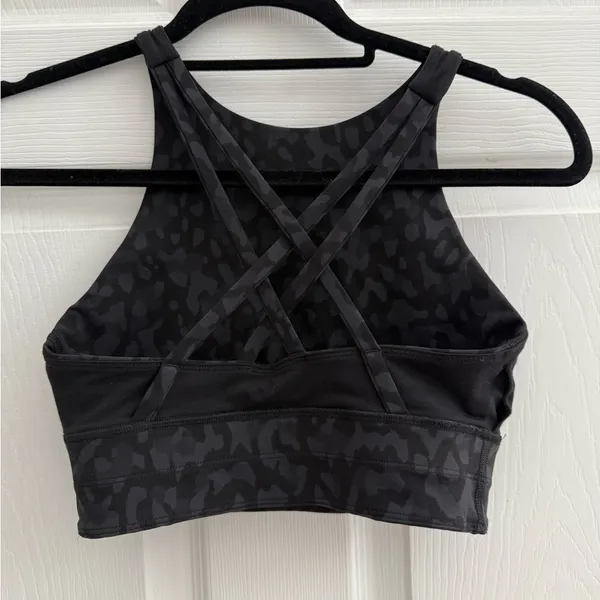 Lululemon Energy Bra High Neck Long Line *Medium Support B-D size 4 camo print - Image 7