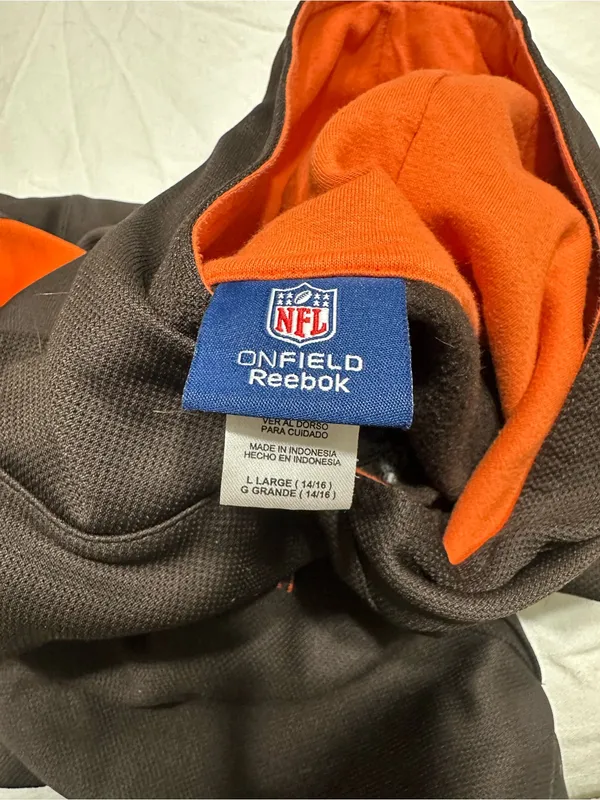 Reebok Browns hoodie - Image 6