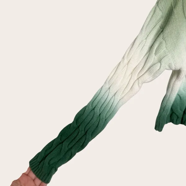 Sincerely Jules Green Ombre Cable Knit Cropped Green Sweater Medium - Image 6