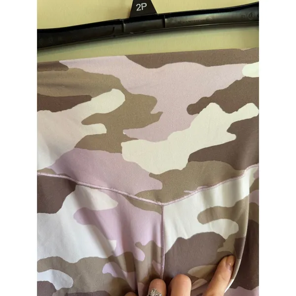 OFFLINE by Aerie Real Me 7/8 Leggings Lavender Camo High Waist Purple Brown M - Image 3