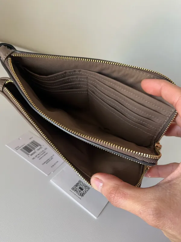 Coach Large Double Zip Wristlet - Image 6
