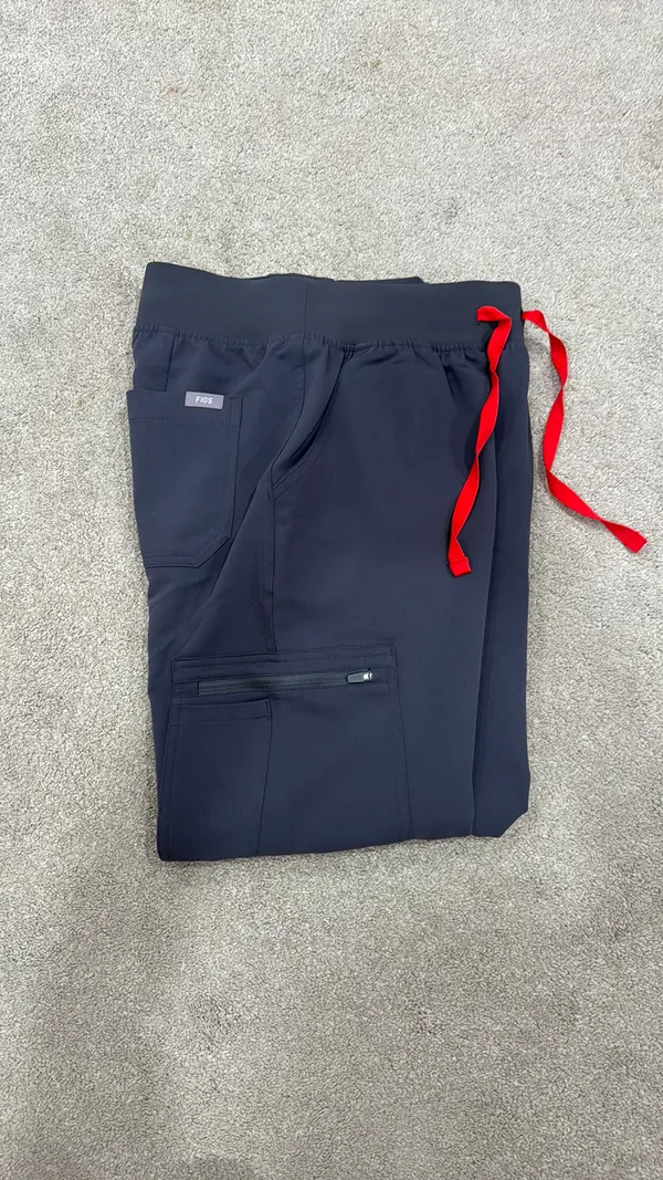 FIGS Pants - Image 4