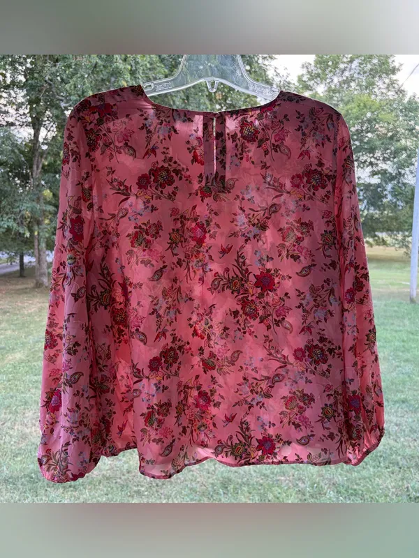 LOFT Pink Floral Sheer Long-Sleeve Blouse with Elastic Cuffs - Image 5