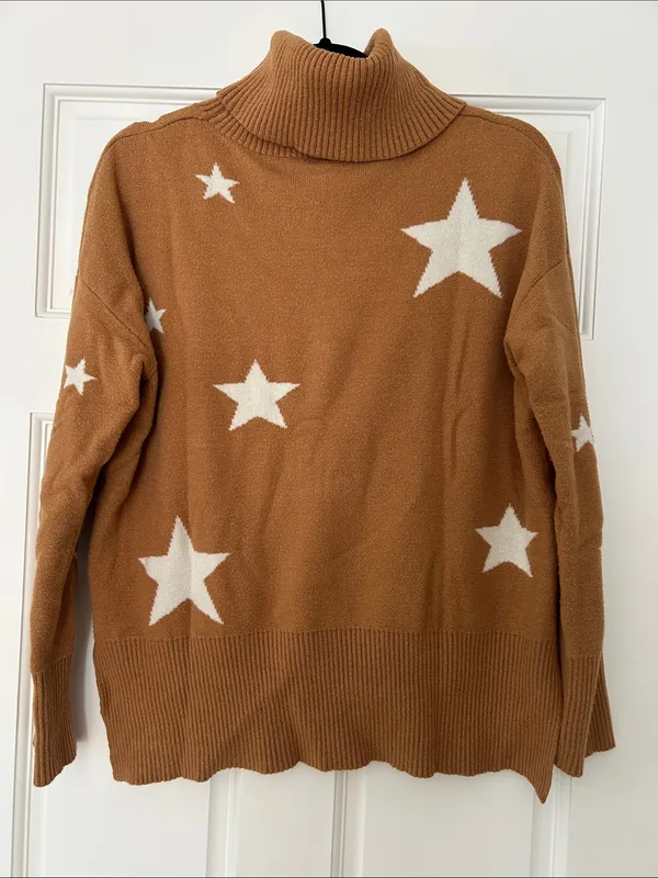 Turtleneck Star - Image 3