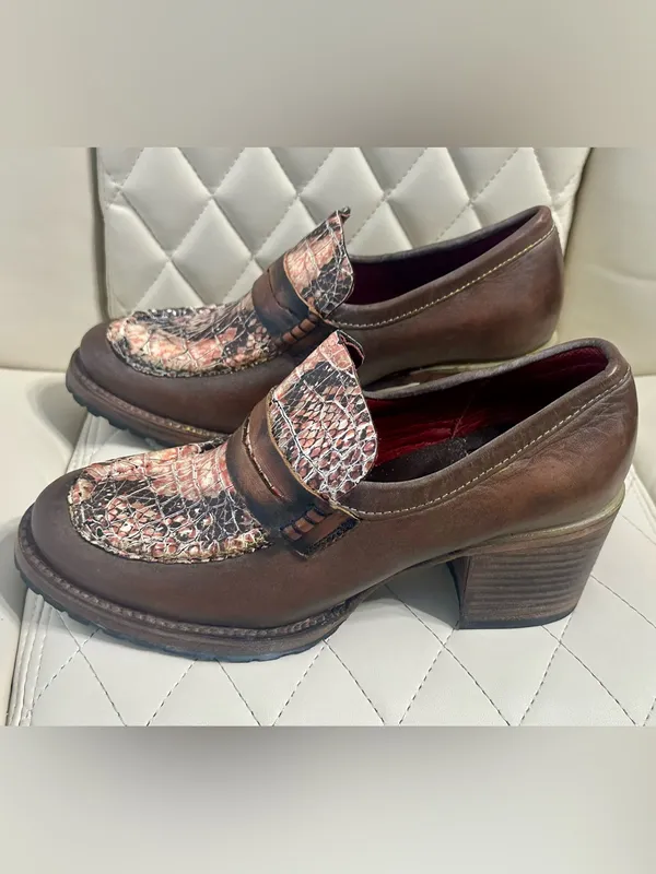 FREEBIRD by Steven Women's Bristol Snake Leather chunky Heel Shoes size 8 - Image 4