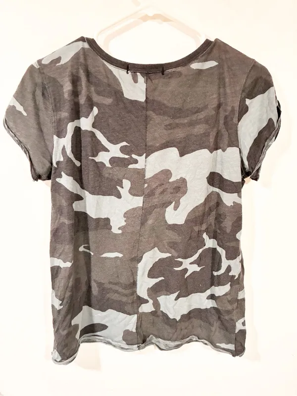Free People We The Free Women's Camo T Shirt Top Grey Short Sleeve Size Small - Image 5