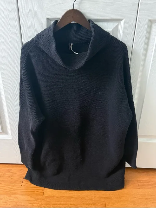 Free People Ottoman Slouchy Tunic in Black - Image 2