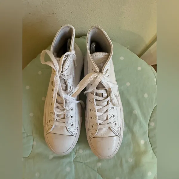 Converse Classic White High-Tops Women’s size 8.5 - Image 10