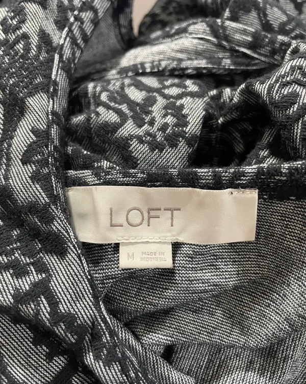 Loft Floral Long Sleeve Blouse (M) - Image 3