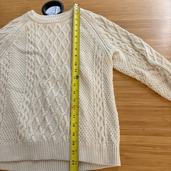 J. Crew Factory Cream Cable Knit Raglan Crewneck Sweater XS Cropped Preppy Cozy - Image 11