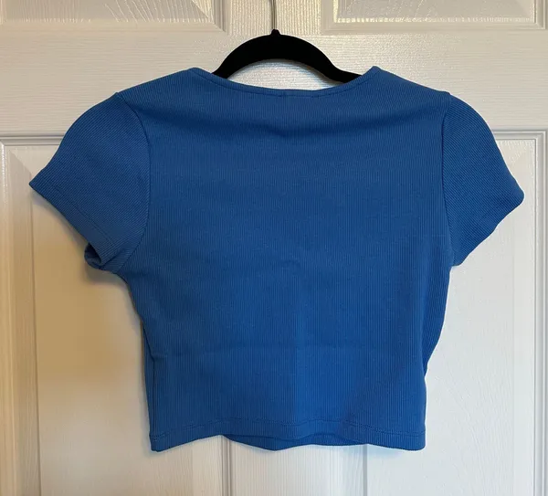 Princess Polly Crop Top - Image 3