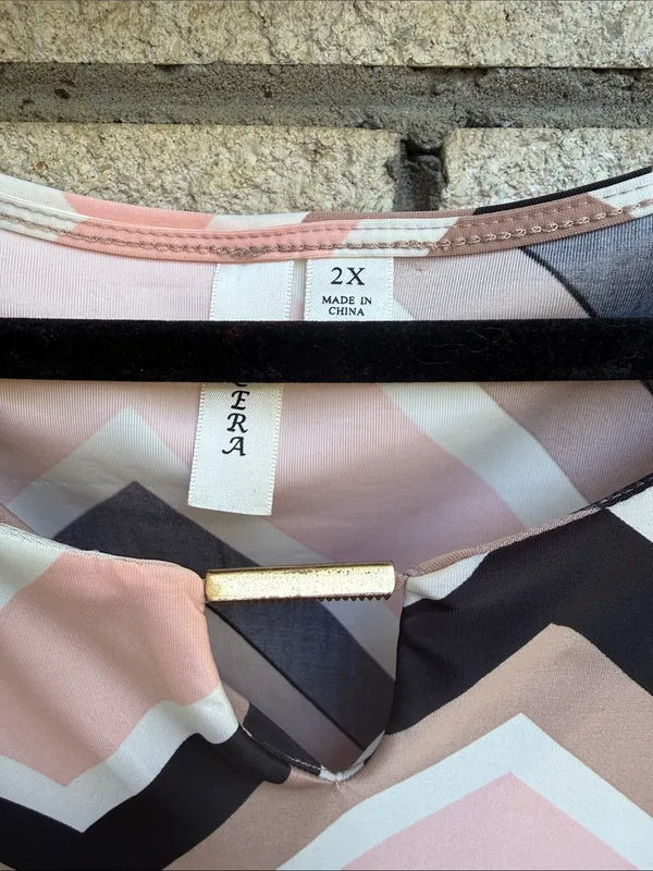 Chevron Shift Dress in Blush, Black & White - Image 3
