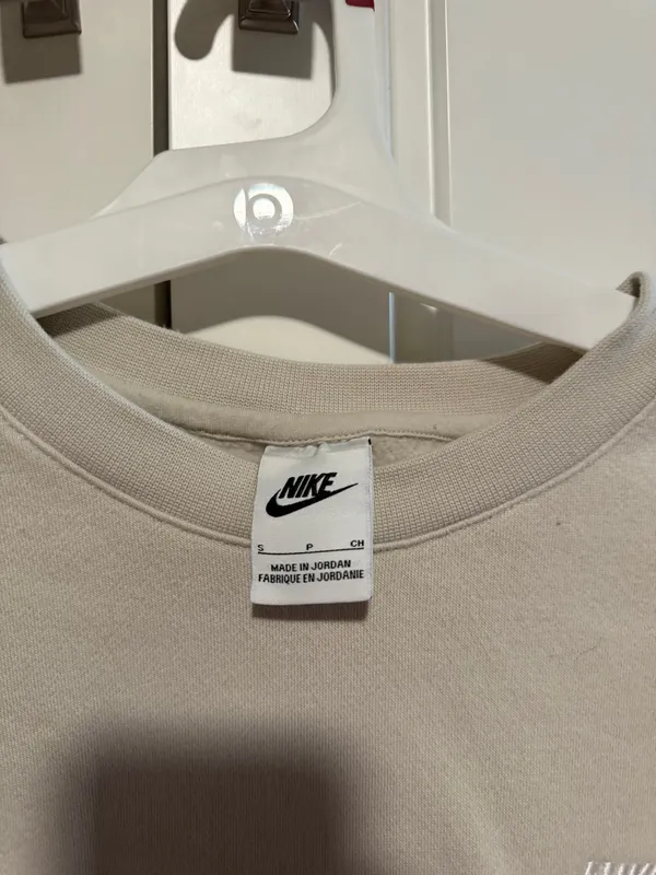 Cream Nike Crewneck - Image 2