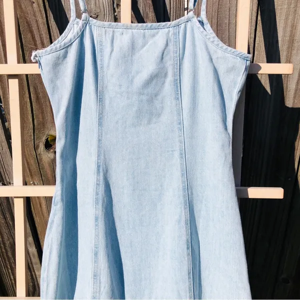 Indigo Rein NEW Light Wash Blue Denim Maxi Dress Size Medium - Image 10