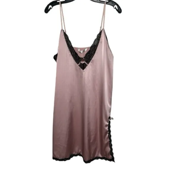 Ekouaer Pink Lace Trim Nightgown - Image 3