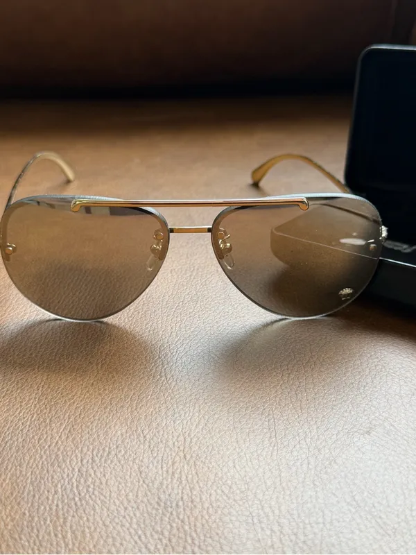 Versace VE2231 Black and Gold Medusa Rimless Aviator Sunglasses with Case - Image 6