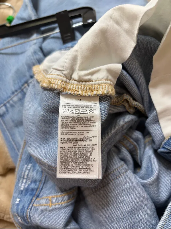 Old Navy Extra High Rise Sky-Hi Wide Leg - Image 9