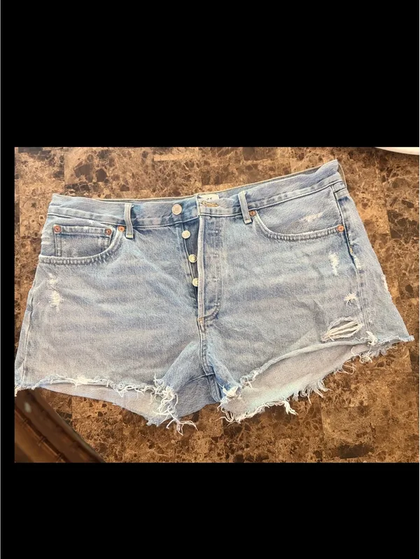 Agolde distressed denim buttonfly jean short size 31 - Image 2