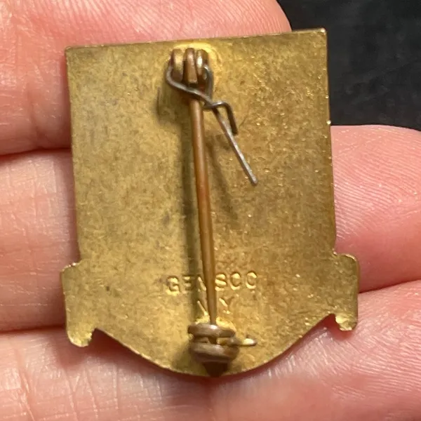WW2 USAAF Army Air Force Technical School DI DUI Crest Sustineo Alas Brooch Pin - Image 2