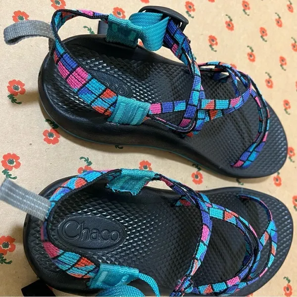 Chacos ✨ Women’s Strappy‎ Sandals Teal Pink Blue Toe Loop 5 - Image 7