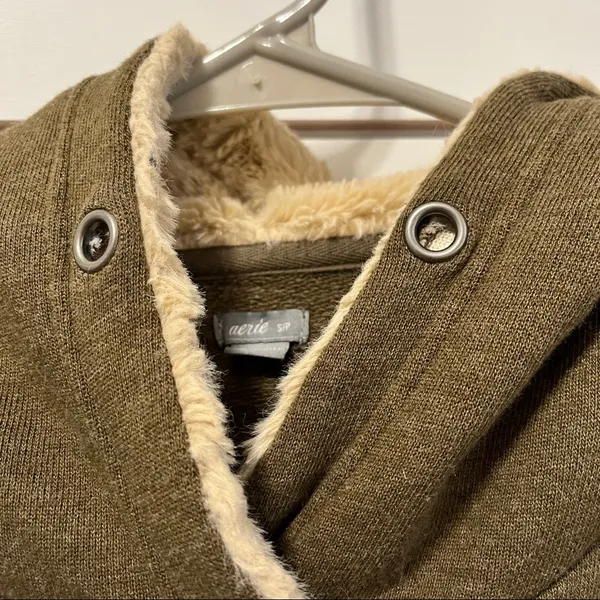 Aerie Olive Green Fuzzy Hoodie Sweatshirt - Image 4