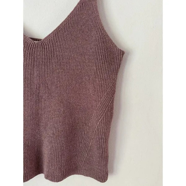 Old Navy Purple Ribbed Knit V Neck Tank Top Women’s Size Large - Image 4