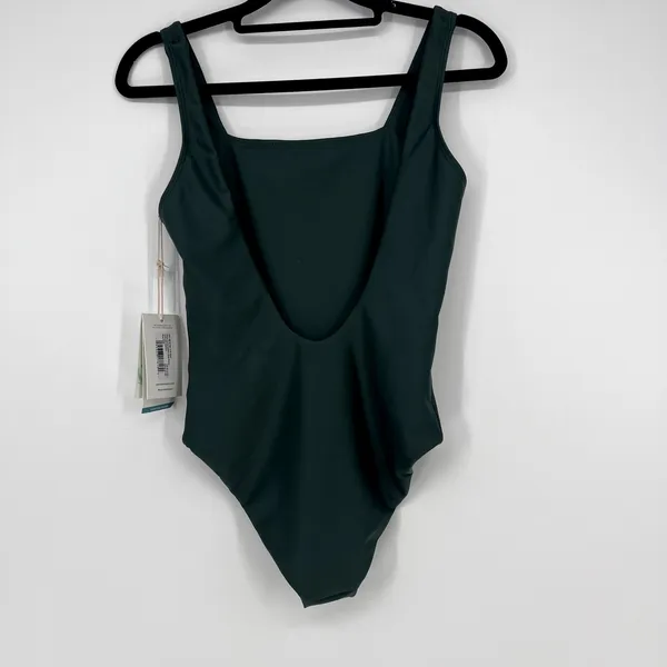Carve Designs Skye Compression One Piece Sz XXS Color: Cilantro - Image 4