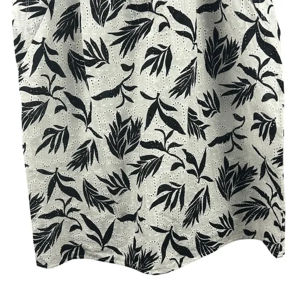LOFT Women's Sleeveless Floral Eyelet Tank Top White Size S‎ Casual - Image 5