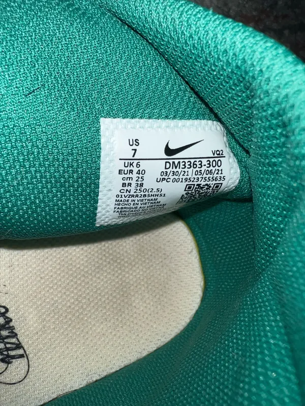sneakers - Image 9