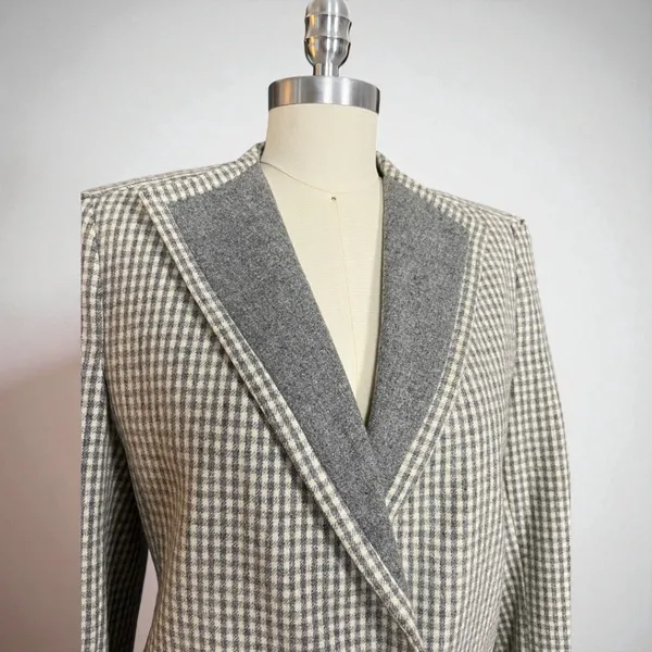 Vintage 90s Cropped Wool Blend Grey & Cream Pointed Lapel Gingham Check Blazer - Image 4