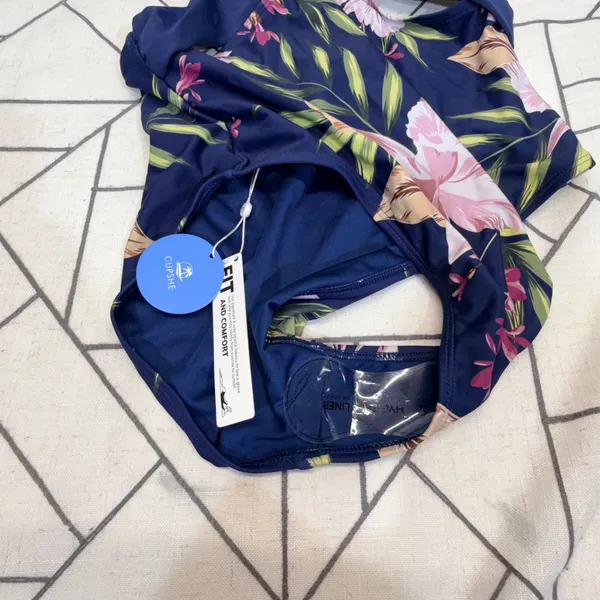 Cupshe One Piece‎ Swimsuit M Navy Blue Tropical Floral Wrap Halter Cutout NWT - Image 7