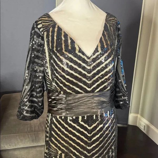Women’s Black Sequined Full Length Prom Party Dress 3/4 Sleeve Train Size 12 - Image 2