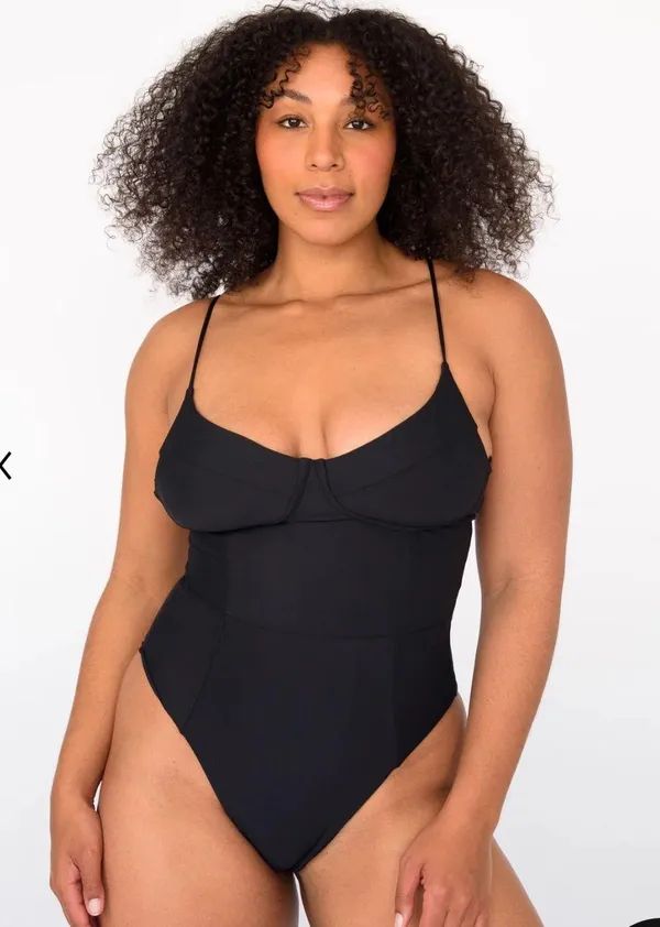 Black One Piece - Image 6