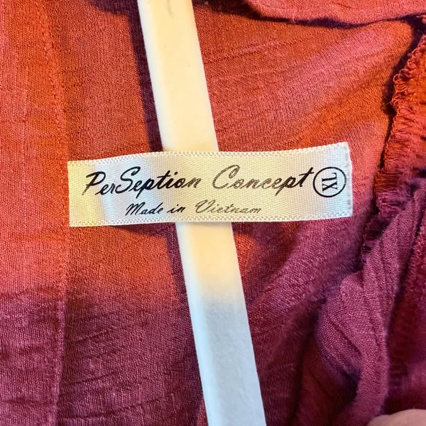 Perception Concept Women XL Mauve Red Pintuck V-Neck Roll Tab Sleeve Blouse - Image 3