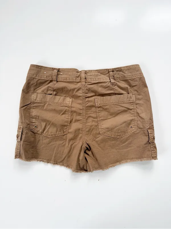 American Eagle 90’s Boyfriend Shorts size 6 - Image 6