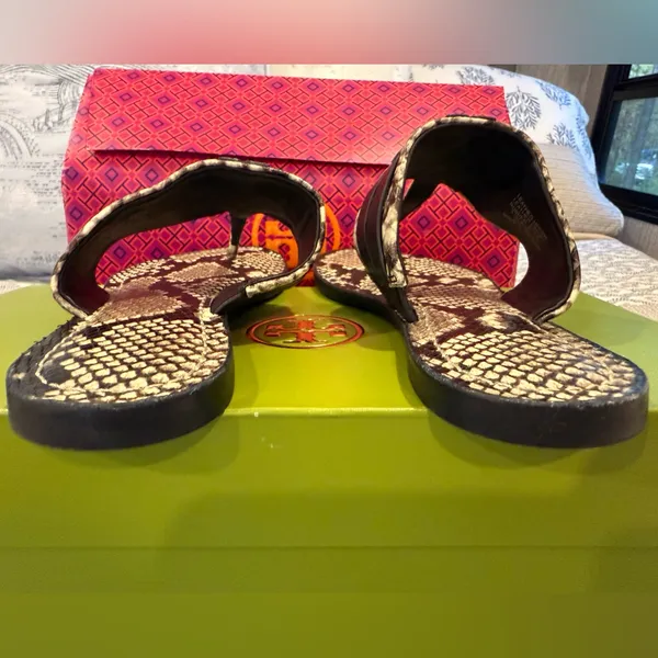 Tory Burch Leigh Snakeskin print Sandals, size 7.5, Like New!! - Image 13