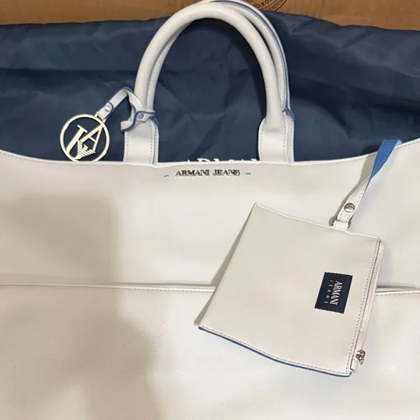 Armani Jeans White Leather Tote Bag - Image 5