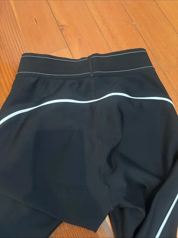 Alo Yoga Airlift High-Waist Suit Up Legging XXS like new - Image 7