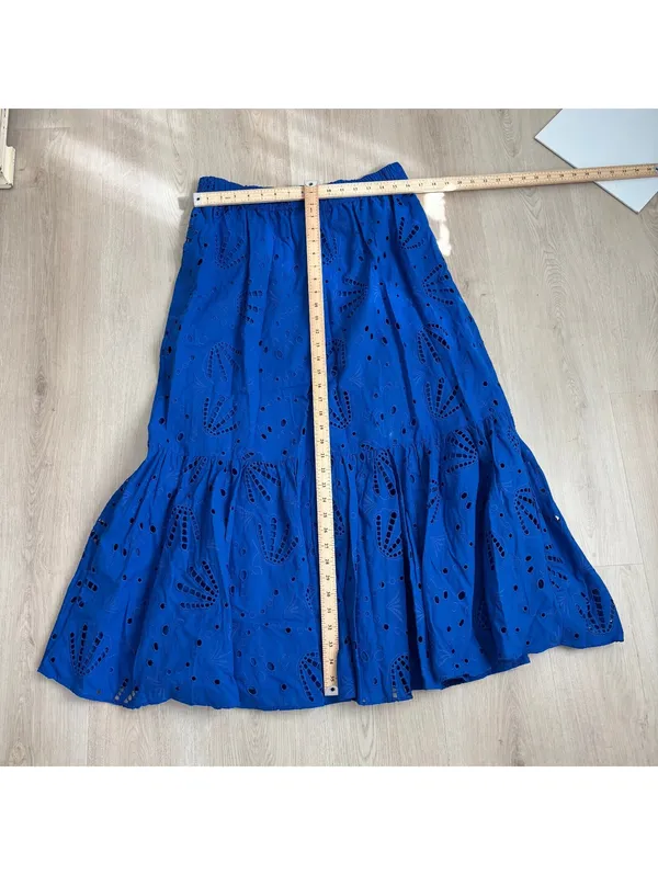Loft EUC Women's Blue Tiered Eyelet Midi Skirt Size L - Image 2