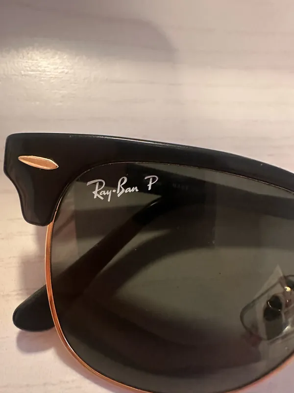 Ray-Ban Sunglasses - Image 2