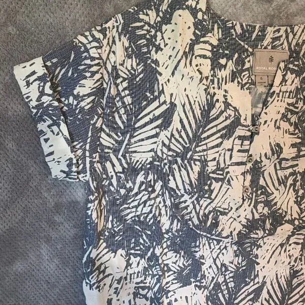 Royal Robbins Small Blue Ivory Tropical Print Shift Dress Short Sleeve Pockets # - Image 3