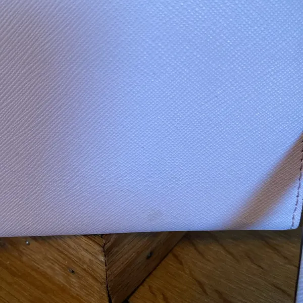Kate Spade wristlet - Image 7