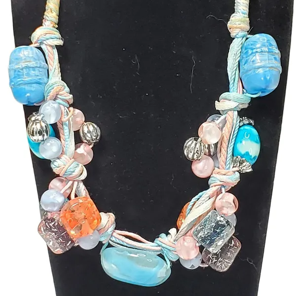 Handmade Beaded Necklace 18" Chunky Retro - Image 2