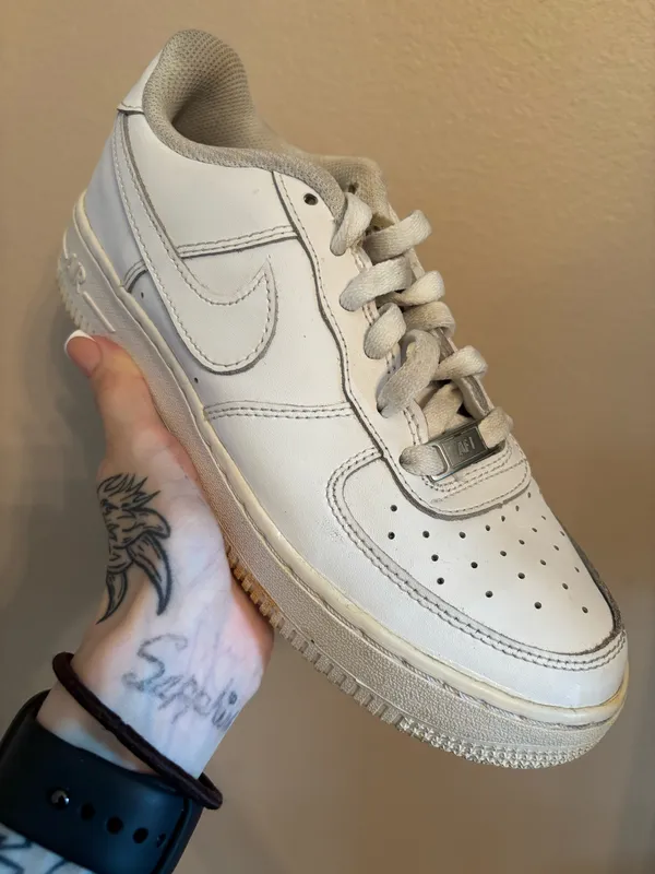 Nike Air Force 1 LE GS 'Triple White' - Image 2