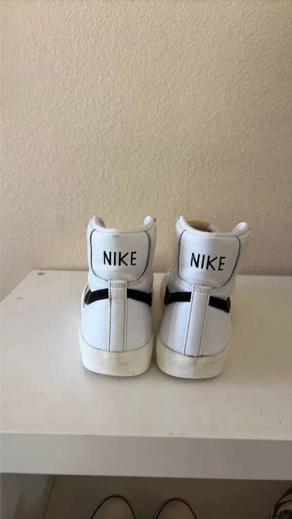 Nike Blazer Mid 77 White - Image 4
